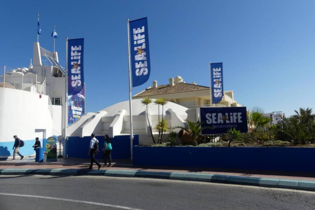 Holiday Rentals Piscina, Playa Parking A 5 Min Caminando Del Puerto De Benalmadena Exterior photo