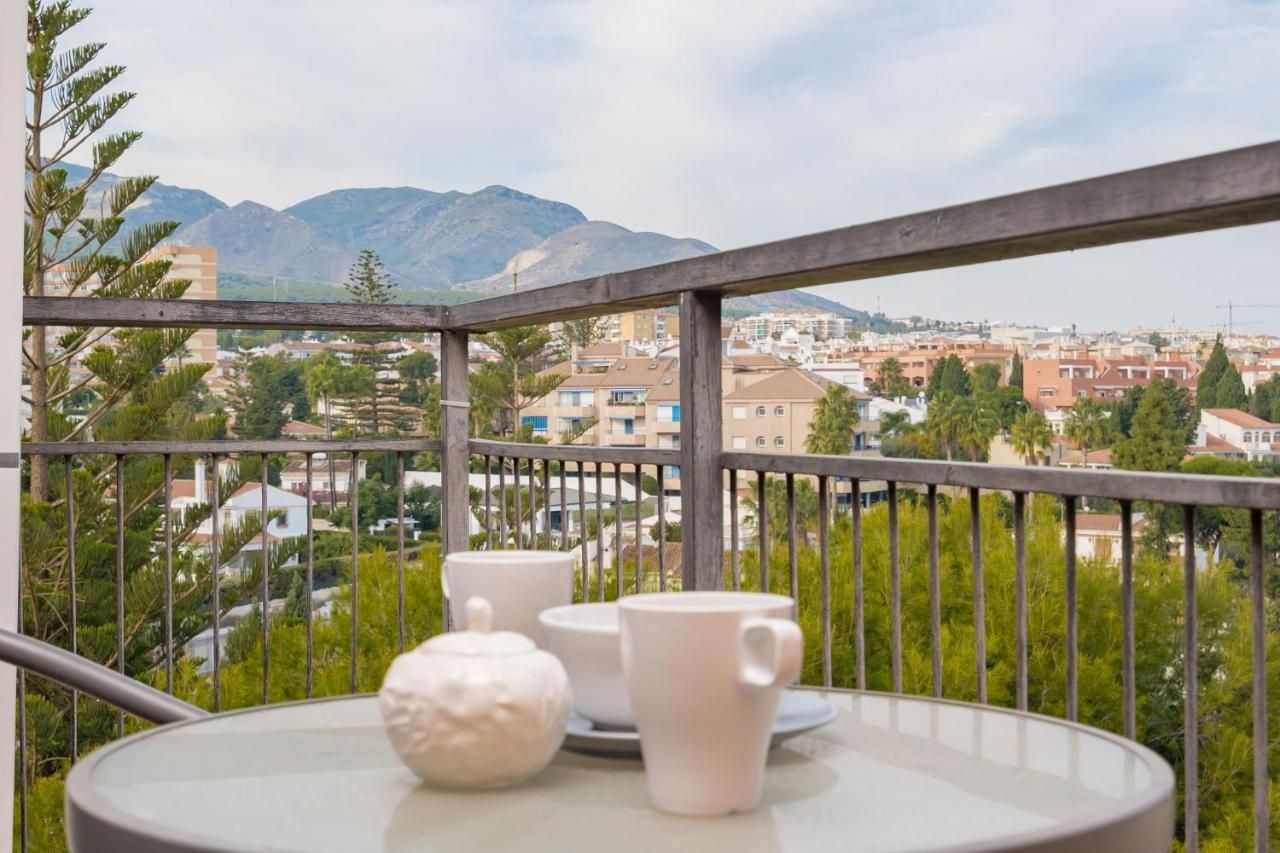 Holiday Rentals Piscina, Playa Parking A 5 Min Caminando Del Puerto De Benalmadena Exterior photo
