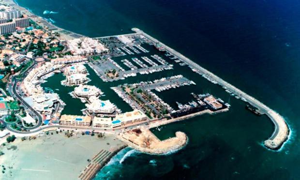 Holiday Rentals Piscina, Playa Parking A 5 Min Caminando Del Puerto De Benalmadena Exterior photo